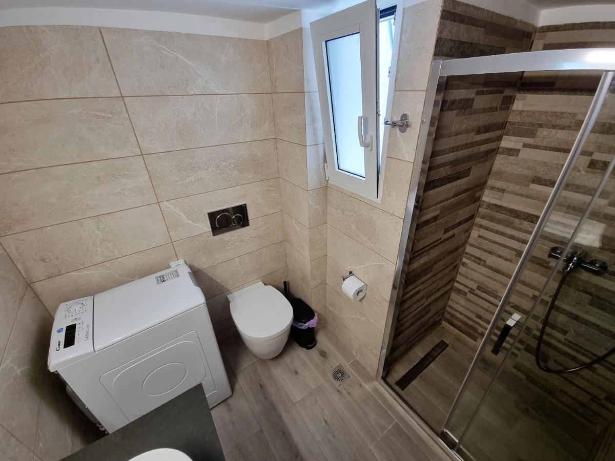 Wow Penthouse Boutique In The Heart Of Historical Center Lägenhet Aten Exteriör bild